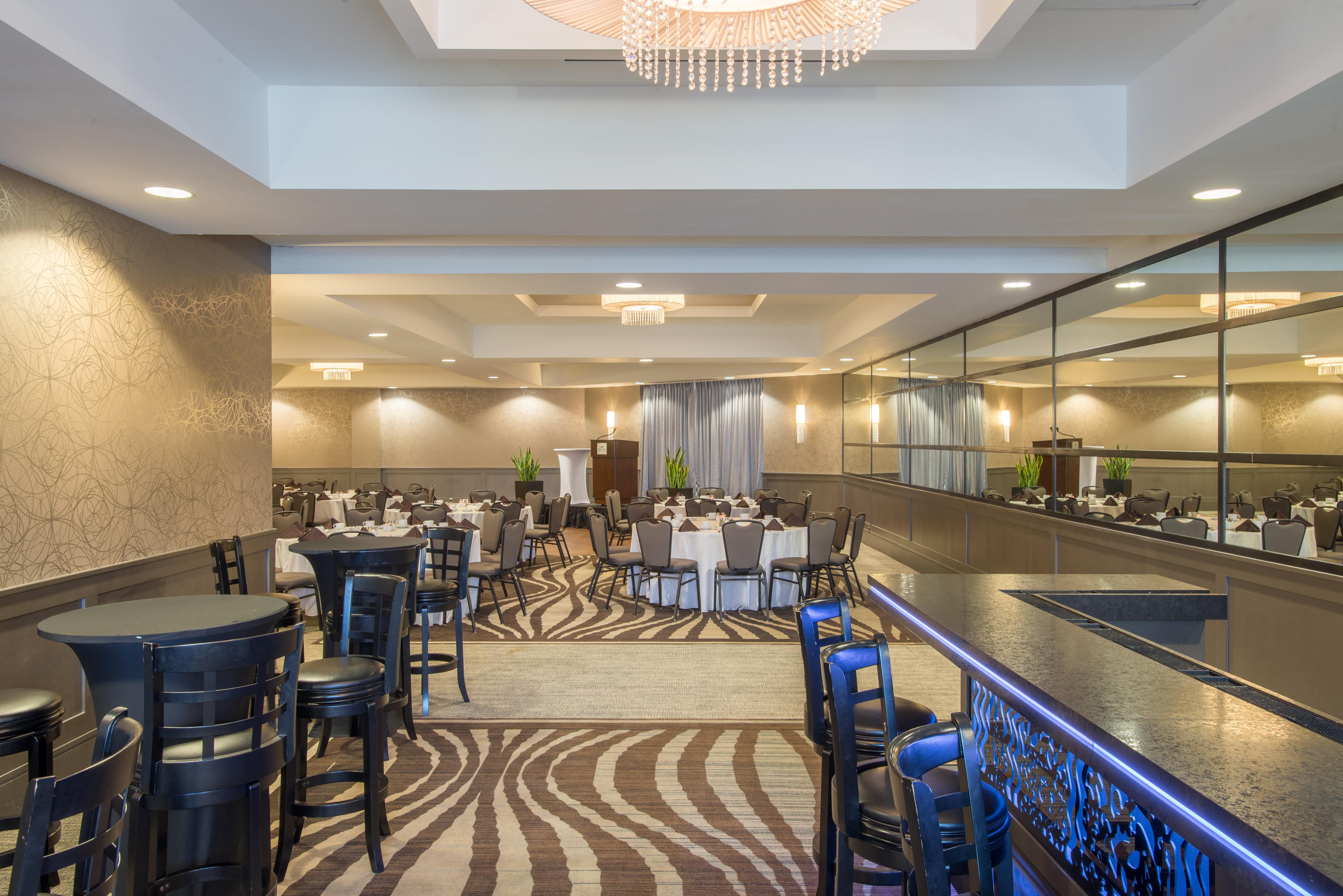 Crowne Plaza Suffern-Mahwah By Ihg Hotel Exterior photo