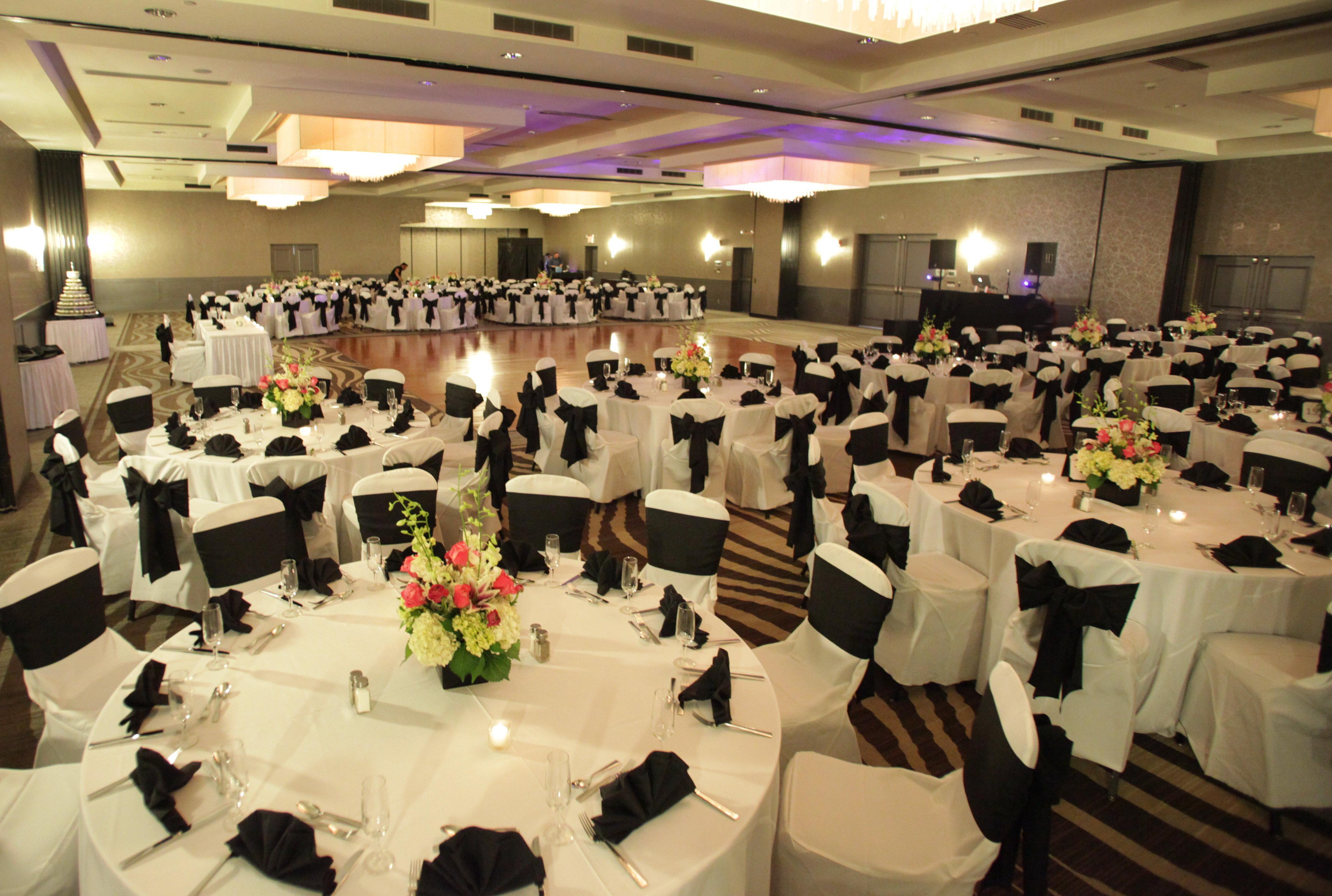Crowne Plaza Suffern-Mahwah By Ihg Hotel Exterior photo