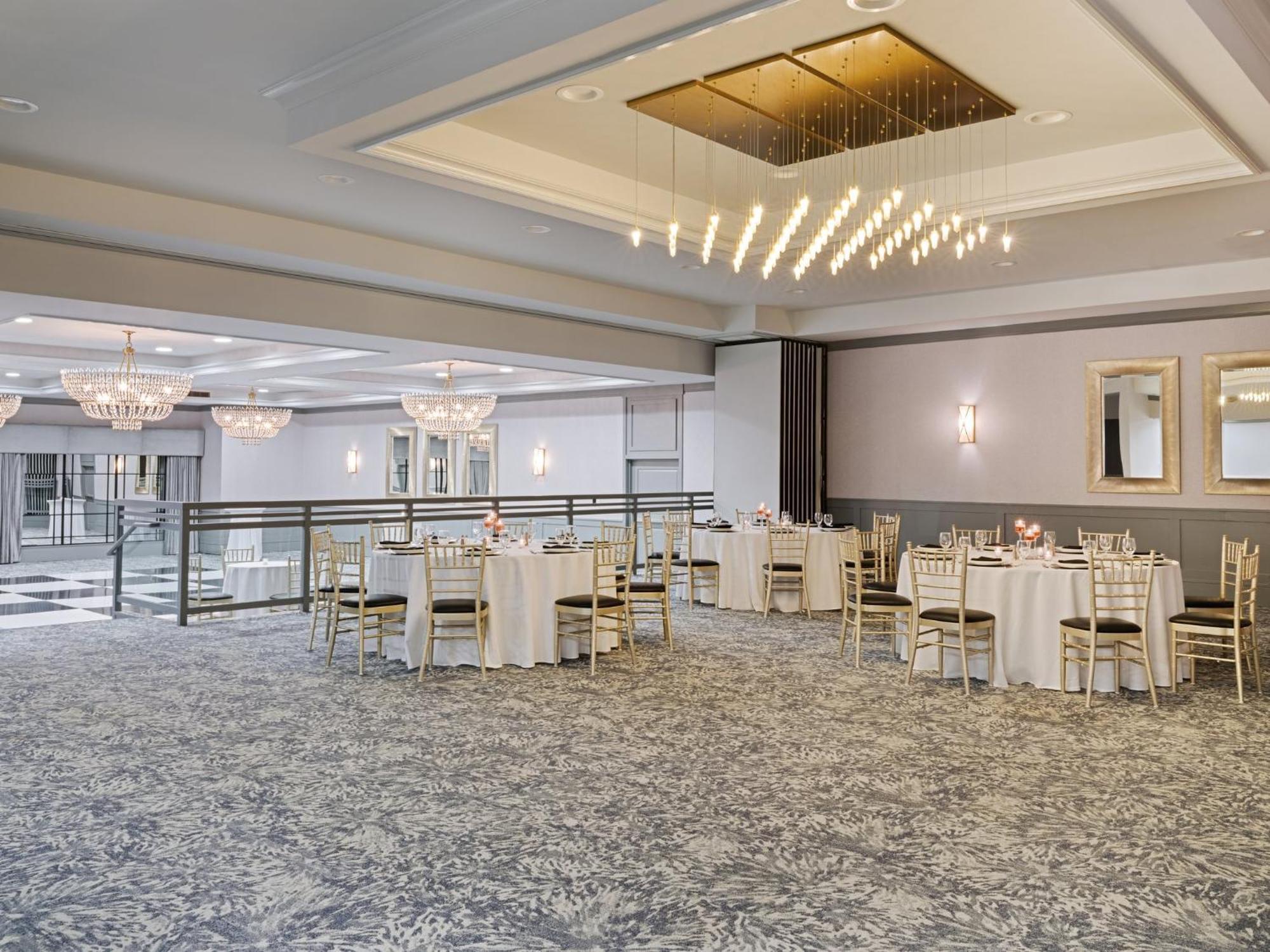 Crowne Plaza Suffern-Mahwah By Ihg Hotel Exterior photo