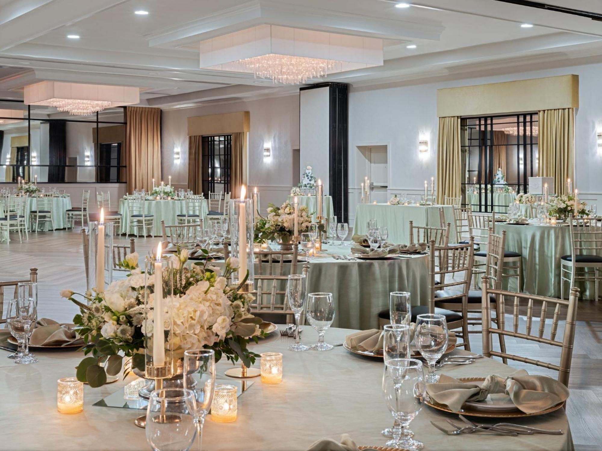 Crowne Plaza Suffern-Mahwah By Ihg Hotel Exterior photo